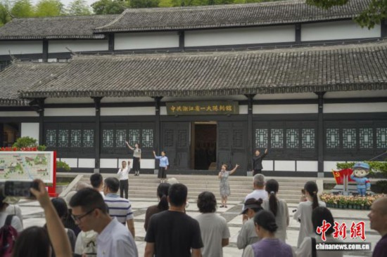 赛事前瞻：深度解析，洞悉赛场未来 - 开云